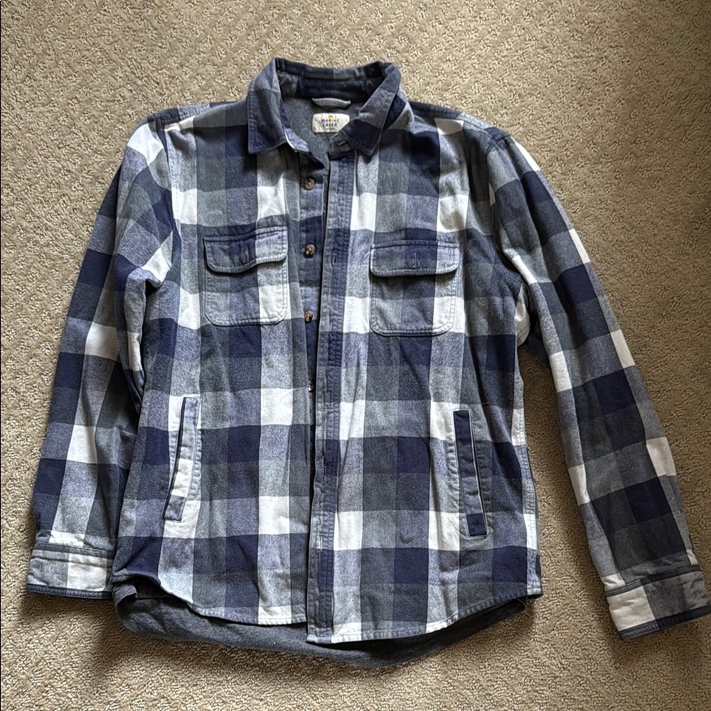 Men’s Blue and White Plaid Button-Up Shirt